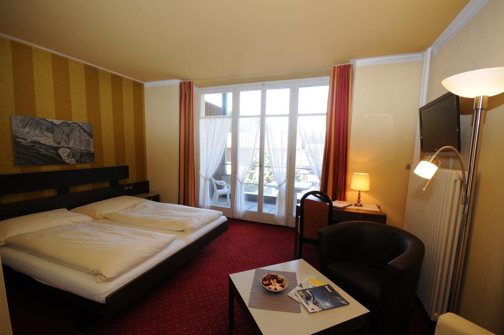 Monopol-Metropol Hotell Andermatt Exteriör bild